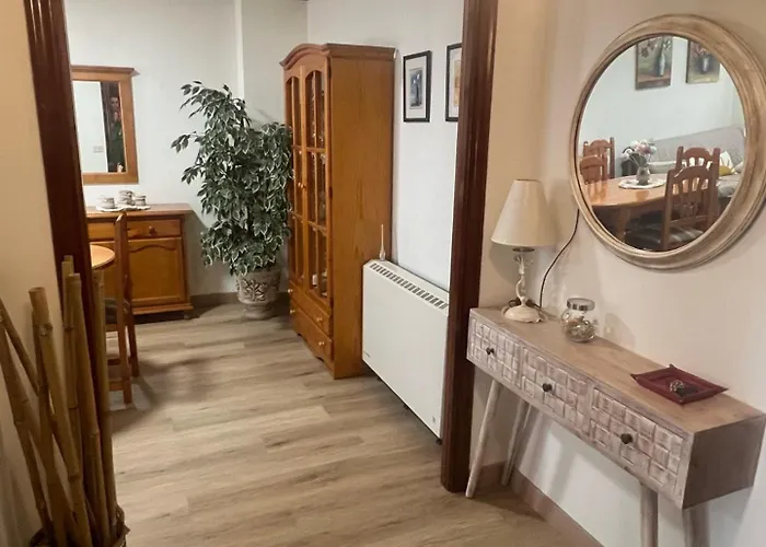 Puerto De Bueu, Centro