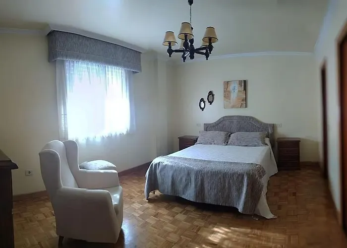 Puerto De Bueu, Centro